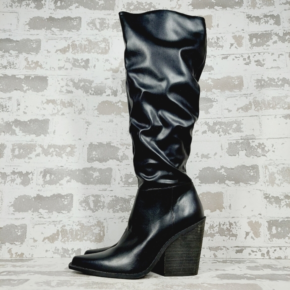Charles By Charles David Shoes - NEW Charles By Charles David In Black Faux Leather Block Heeled Boots B533